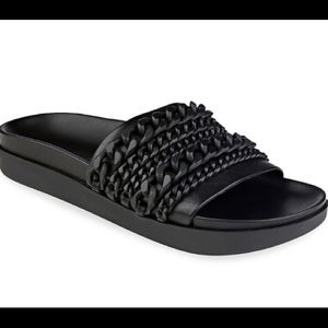 Kendall + Kylie Shiloh Chain-Link Leather Sandals